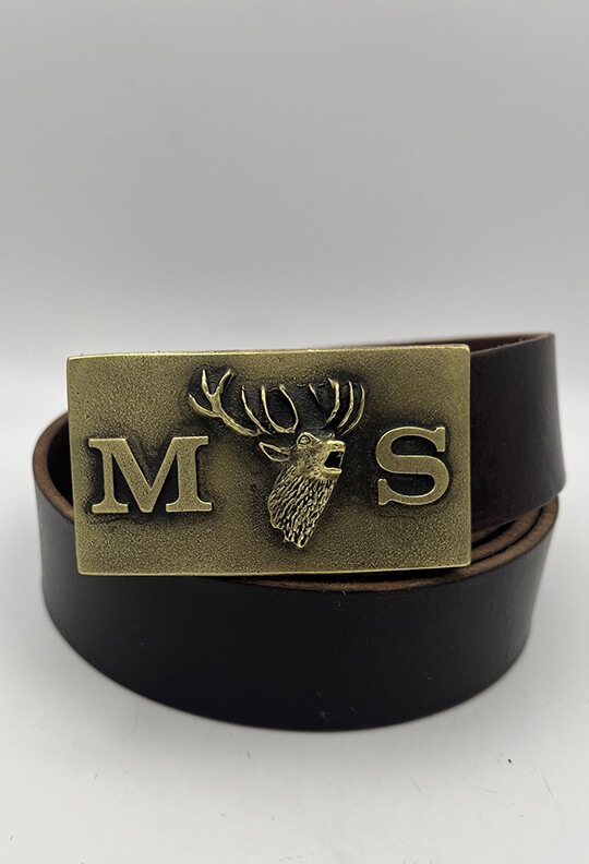 Gürtelschnalle Monogramm mit Hirsch