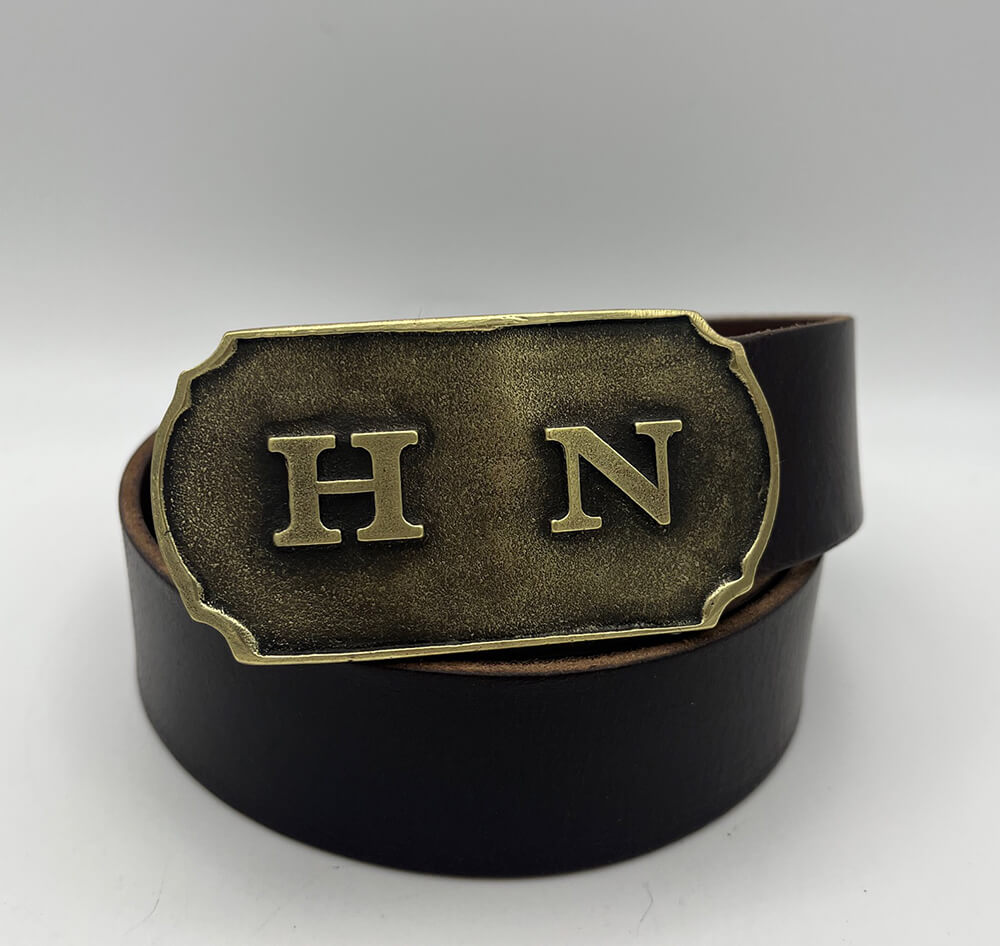 Gürtelschnalle Monogramm